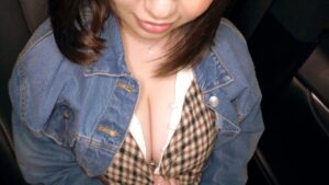 【100%神巨乳】21歳女子大生あやせが「おっぱいを見せたい」と大胆志願！重量級ムチムチ美乳と極上パフィーニップルの衝撃