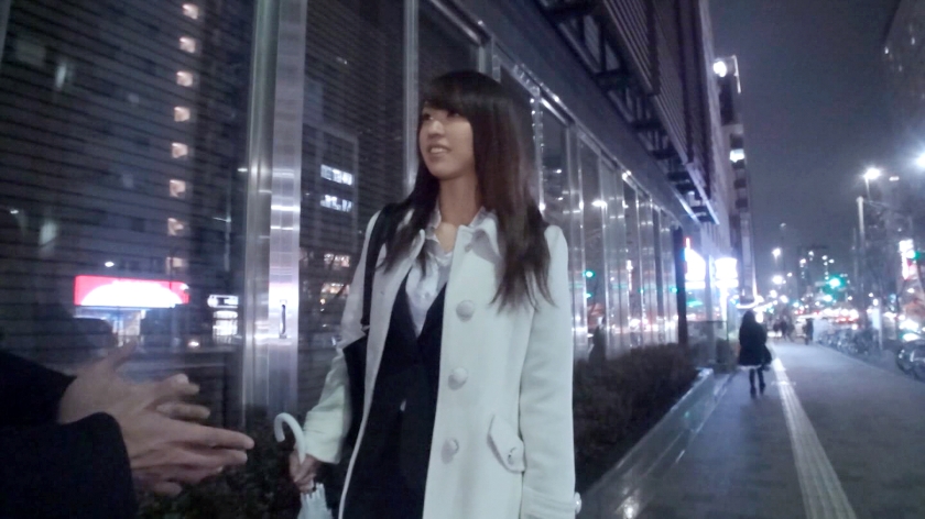 【独占密着】24歳プロマネが電マで絶頂の向こう側へ。ストッキング越しに震える肉体と、我慢を知らない連続膣イキ