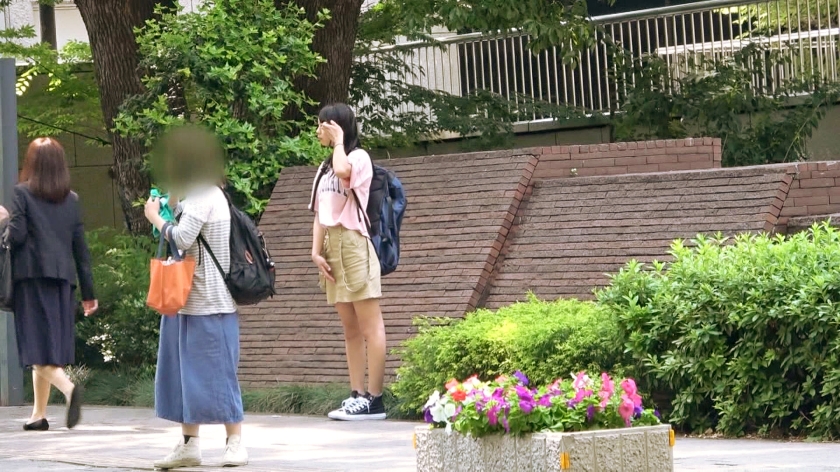 「恥ずかしすぎて濡れちゃった…」学費のために脱いだ美大生・まりちゃん（19歳）がド緊張の初体験で絶頂ピチャピチャ！