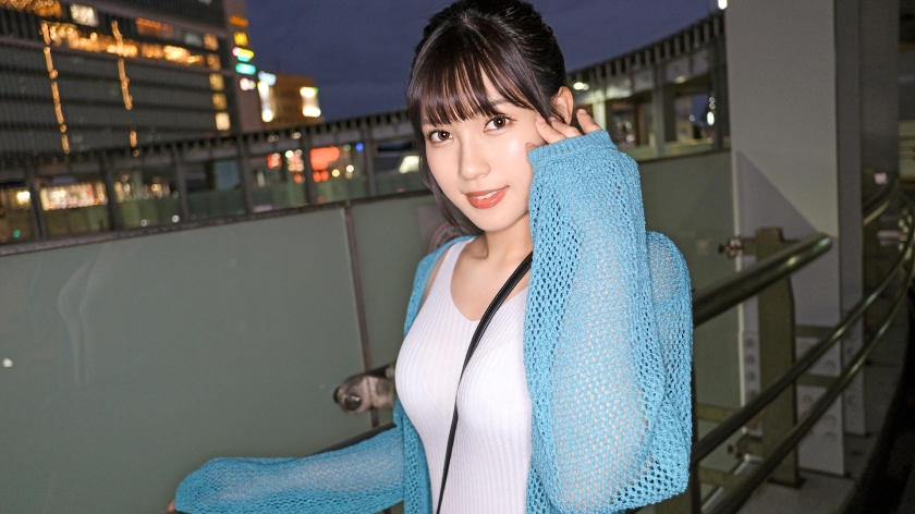 【現役大学生】21歳りえ、清楚な顔立ちに反したEカップ美巨尻。プロのテクニックに開発され、マン汁駄々洩れでイキまくる初体験！