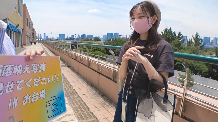 21歳・まな、映え写真を撮るはずが…180分誘惑ナンパ！彼氏持ち学生がとろける絶頂初撮りドキュメント