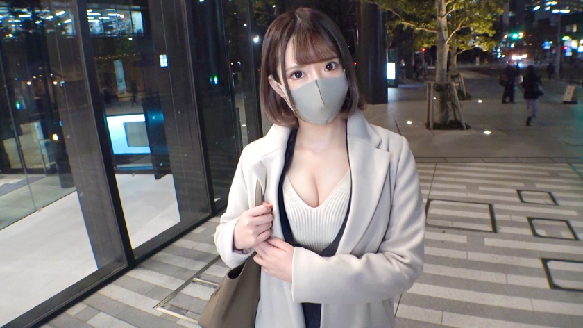 21歳美容部員はドスケベだった！元アイドルを軟破してパンスト破り。お尻叩きに悶える初撮り