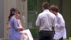 結婚式帰りの巨乳女子をナンパして中出し！出版社勤務の秀才エリートが見せた「優秀すぎる」絶頂顔