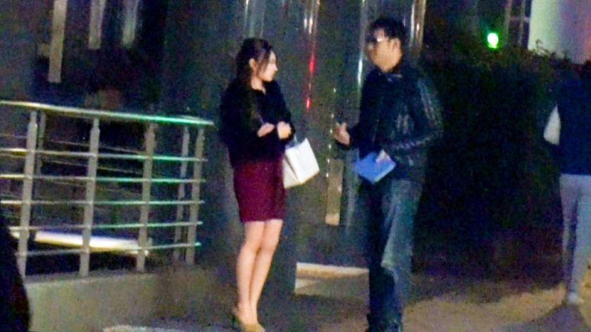 【新宿・人妻】「旦那が淡泊で…」24歳スレンダー美人の本音を暴いて自宅で中出し！