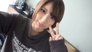 【初撮り】19歳バントマンのあんず、ネット応募から即AV体験撮影へ。