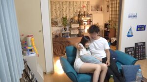 22歳フリーターの危うい隙を突く！「押せばヤレる」確信から自宅へ連れ込み即ハメ隠し撮り。重め女子を沼に沈めるナンパ師の全貌